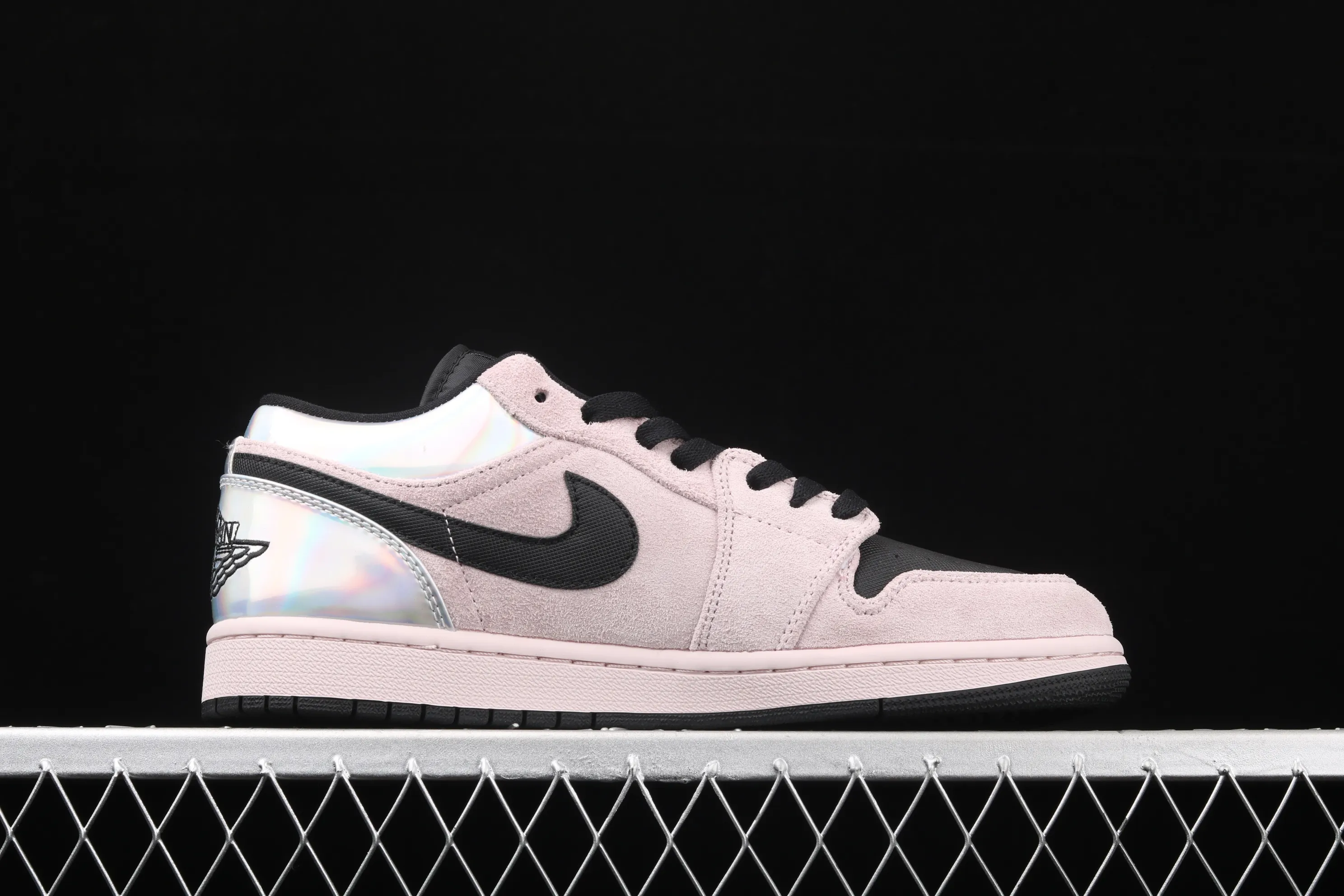 All categories Air Jordan Jordan series basketball shoes Air Jordan 1 Low New version Air Jordan 1 Low "Fossil" AJ1 Joe 1 laser pink low-top cultural and leisure sports sneakers CV3043-602